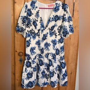 Louise James Blue & White Cottagecore Floral Pretty Short Sleeve Dress Size Med